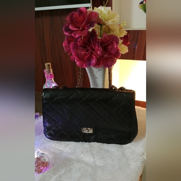 Calfskin synthetic luxury leather flap shoulder bag black 🖤 - Picture 7 of 16